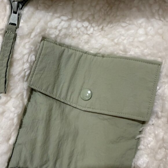 🤍🌿 Abercrombie& Fitch Full-Zip Utility White Sherpa Jacket Size M 🤍🌿 - Picture 10 of 16